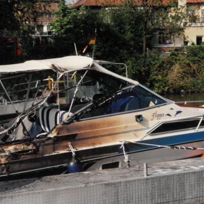 Flb050