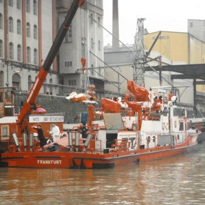 Flb074