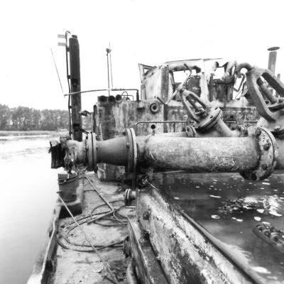 Flb082